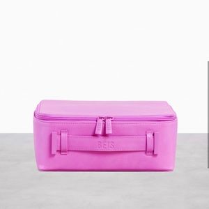 BÉIS / Beis : Berry Cosmetic Case